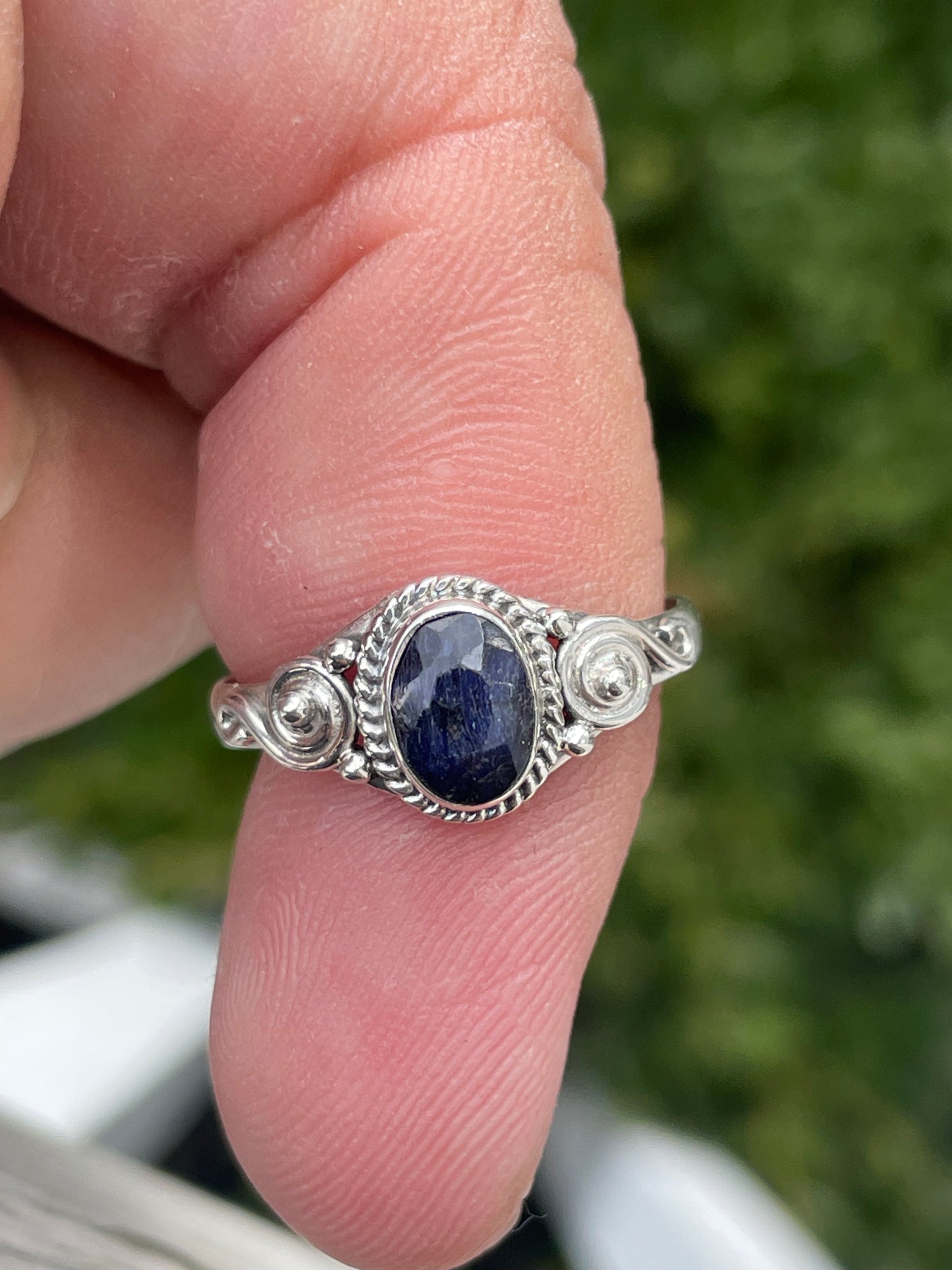 925 Sterling Silver .50ct Natural Sapphire Ring sz 8