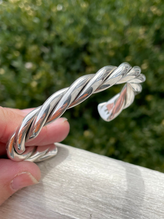 Designer Silpada 925 Sterling Silver Thick Twist Cuff Bracelet 7”