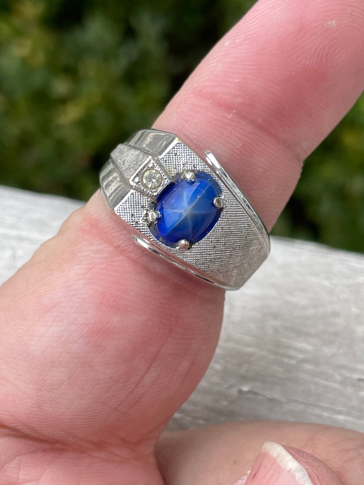 925 Sterling Silver Men’s Star Sapphire Modernist Designer Ring