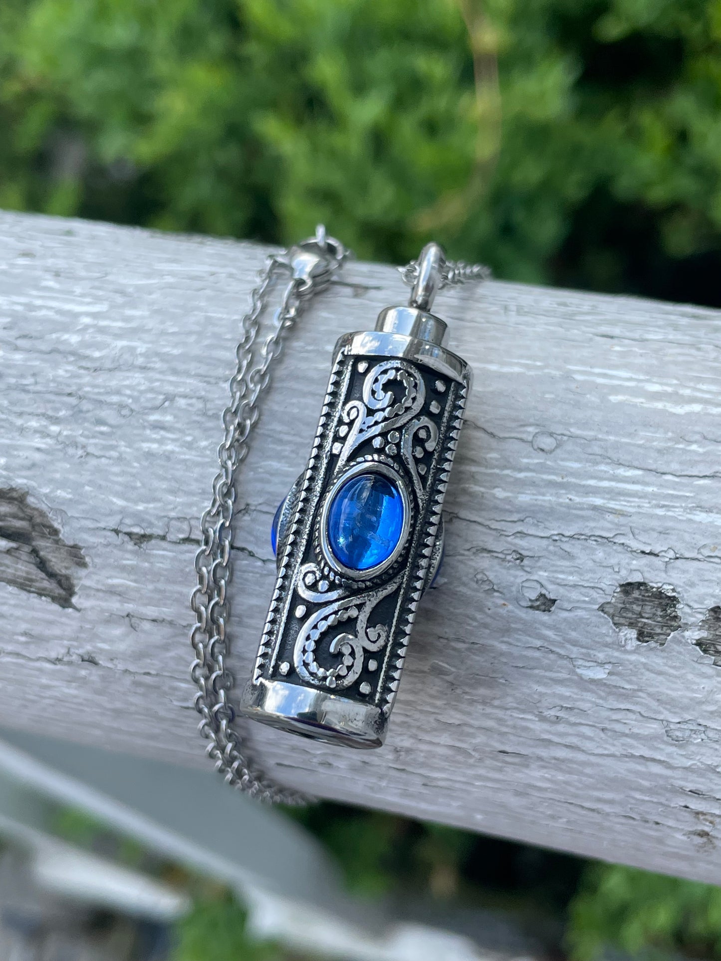 Stainless Steel Blue Stone Urn Necklace