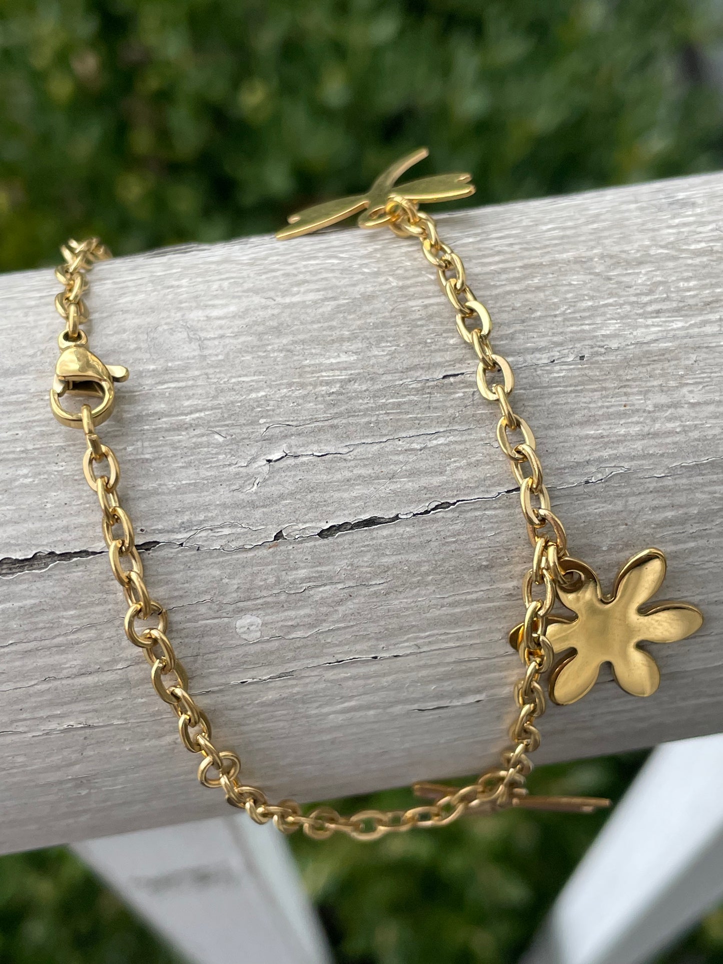 Stainless steel vermeil dragonfly and Daisy ankle bracelet