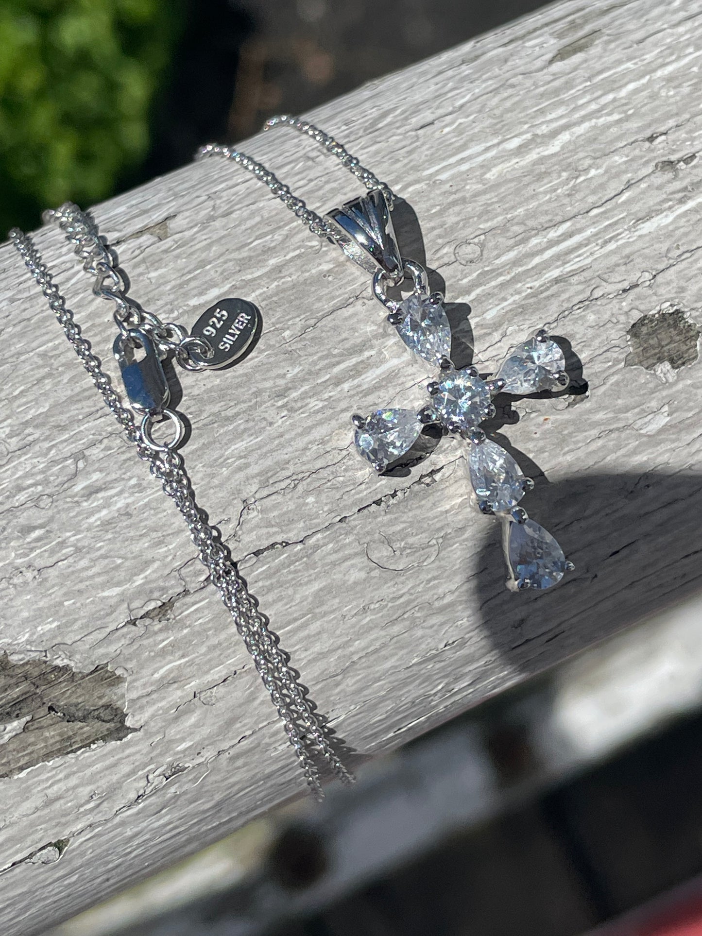 925 Sterling Silver Sparkling Clear Zirconia Cross Necklace