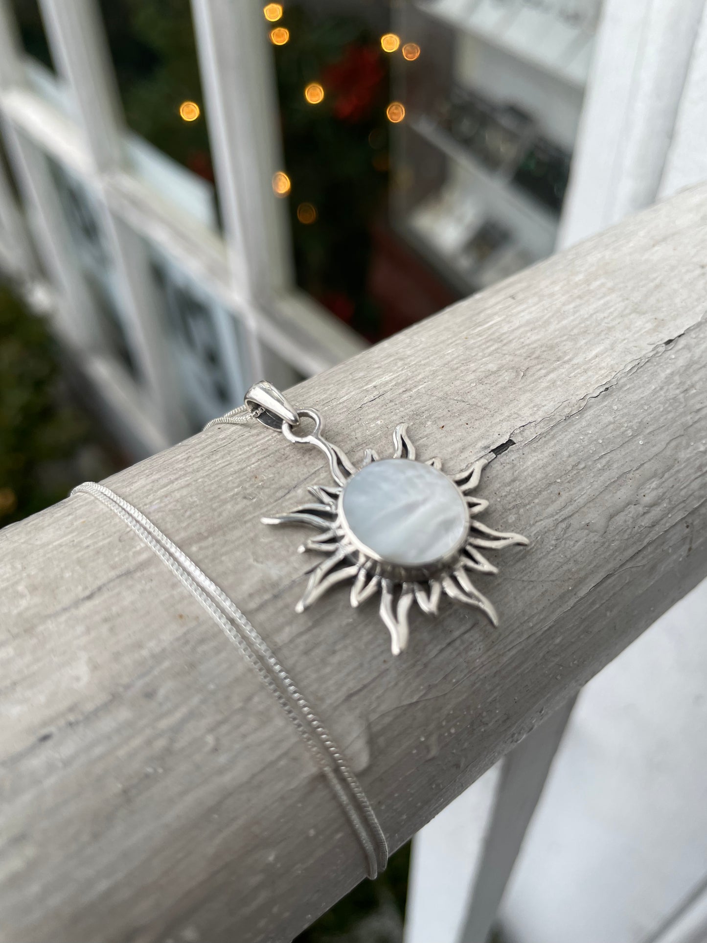 925 Sterling Silver Mother of Pearl Sun Necklace