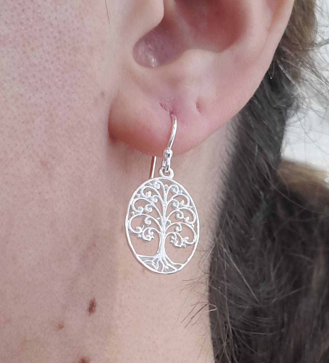 925 Sterling Silver Oval Shaped Family Tree Dangle Earrings