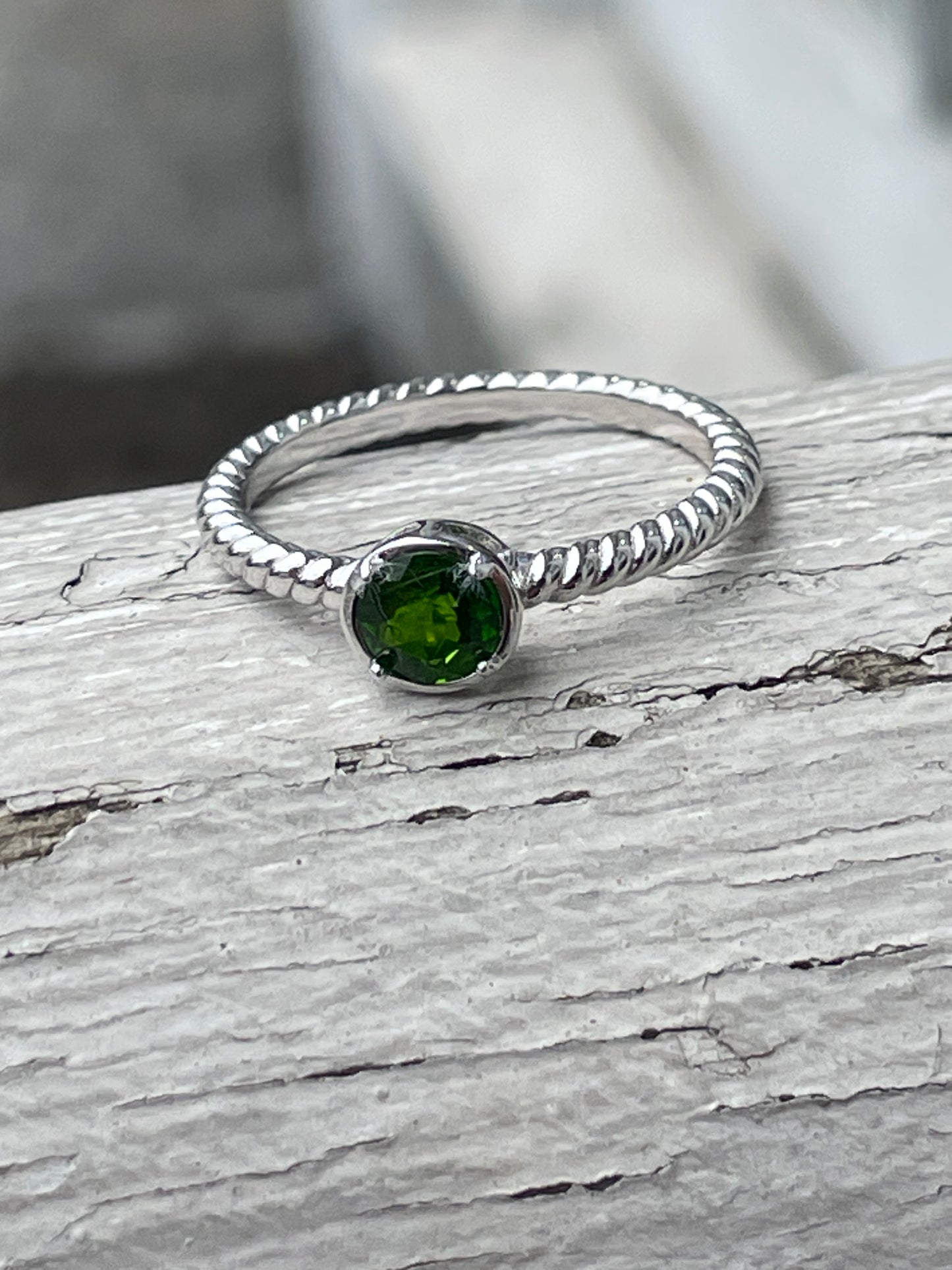 925 Sterling Silver Chrome Diopside Cable Band Ring