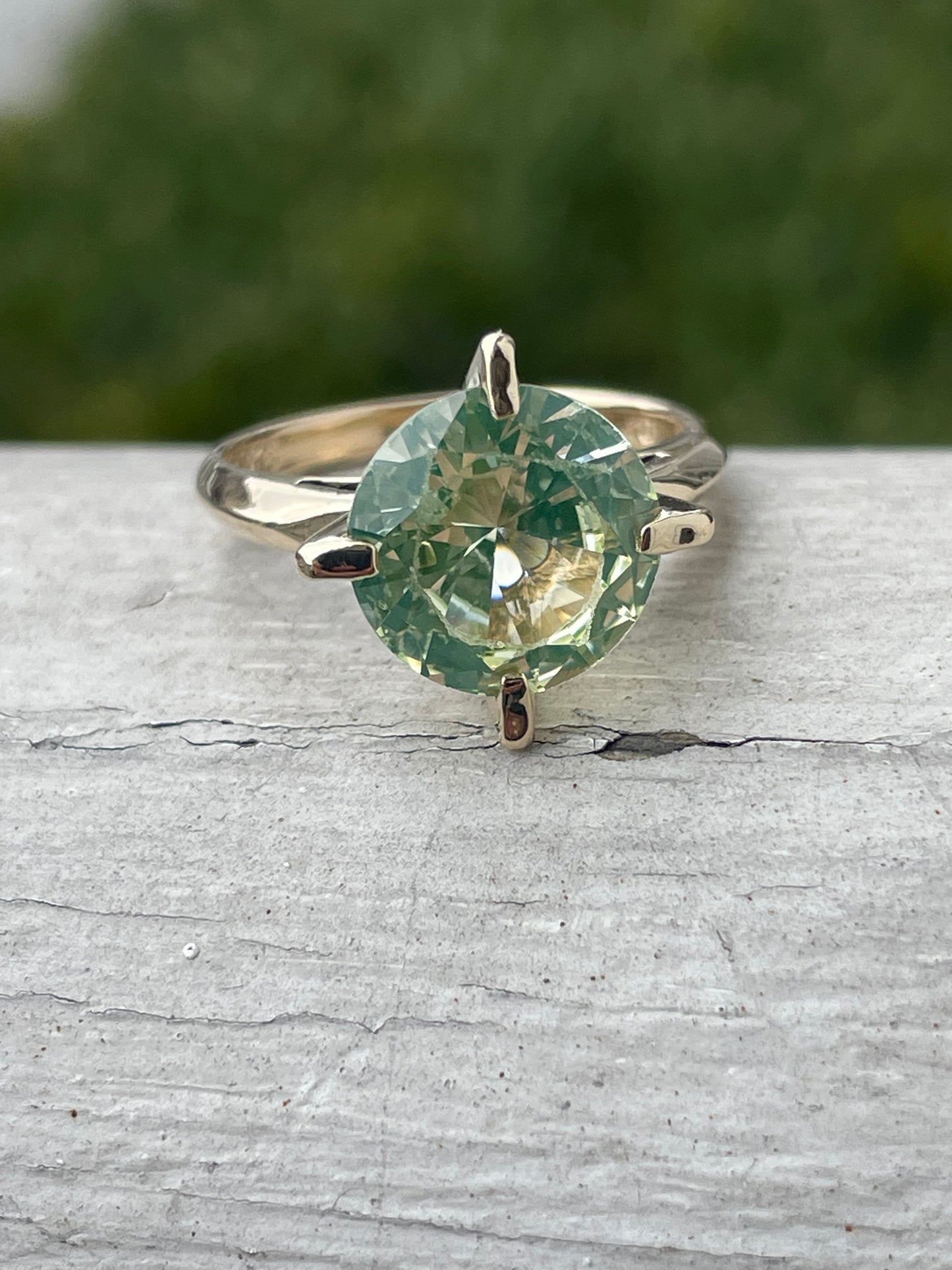 10k Gold Solitaire Empire Synthetic Peridot Ring