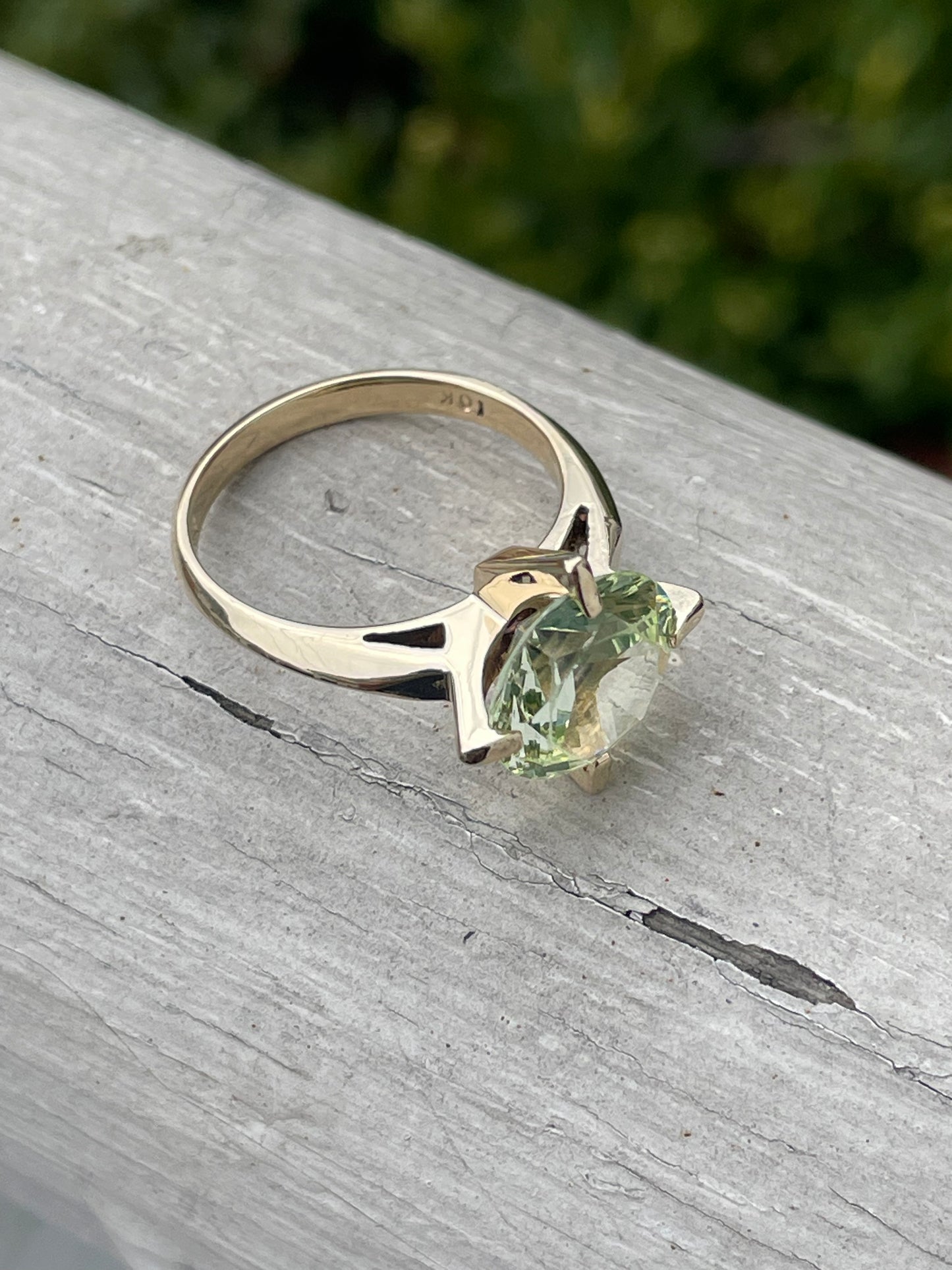 10k Gold Solitaire Empire Synthetic Peridot Ring