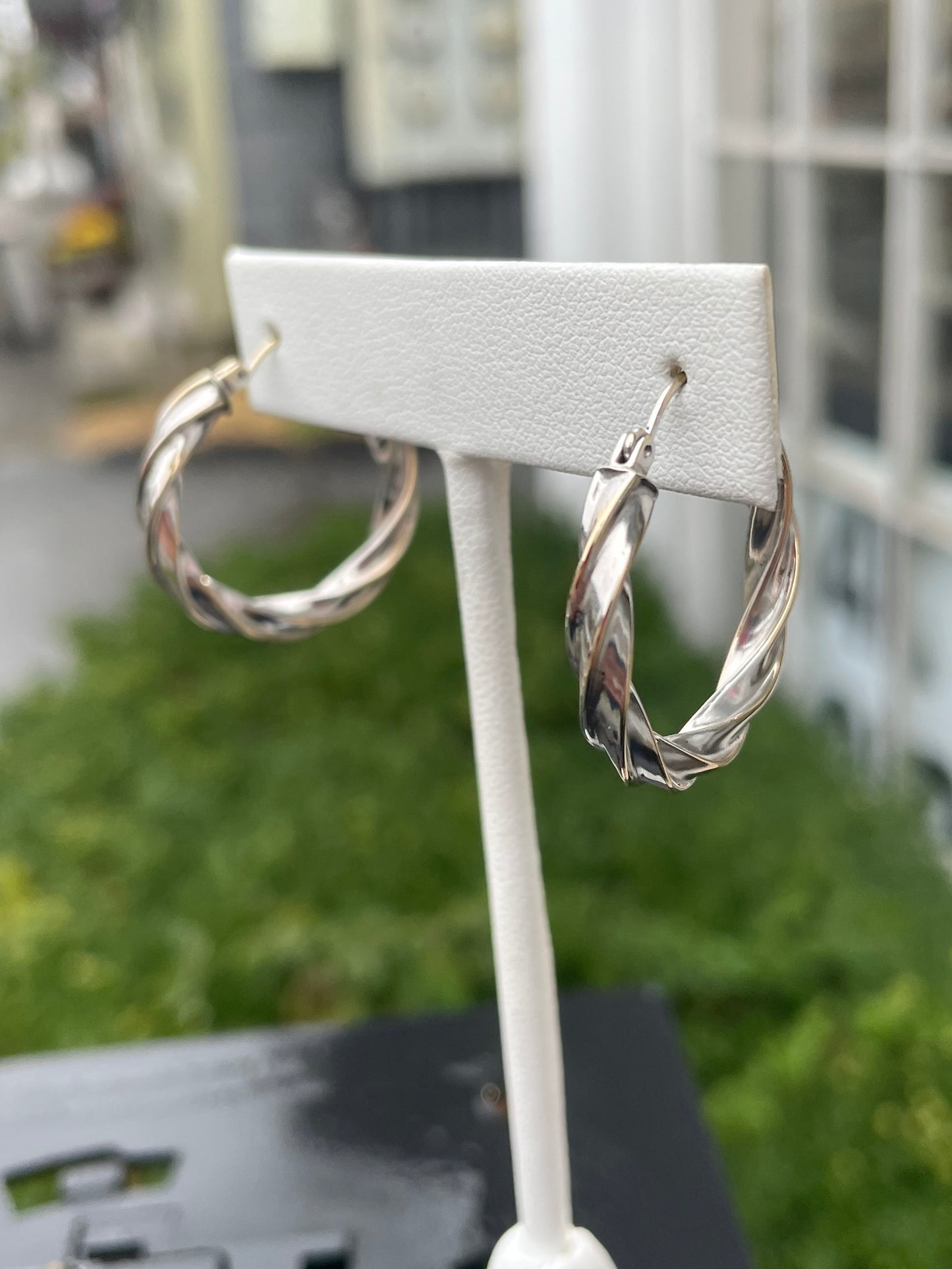 14k 2tone White & Yellow Gold Twist Hoop Earrings