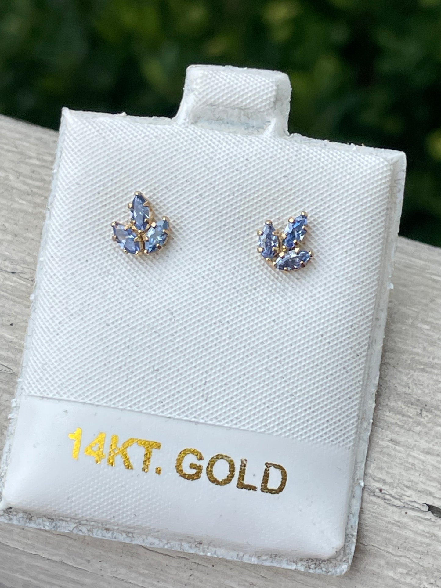 14k Gold Sapphire Leaf Design Stud Earrings