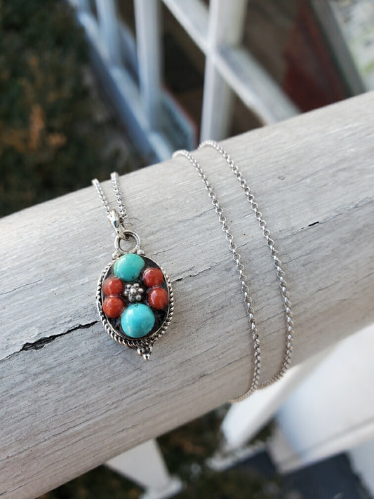 925 Sterling Silver Native American Turquoise & Carnelian Necklace
