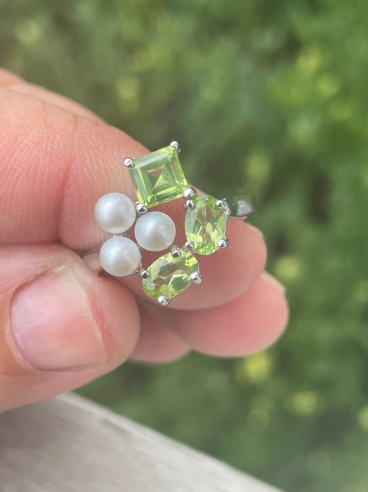 925 Sterling Silver Peridot & Pearl Cluster Ring Sz 7