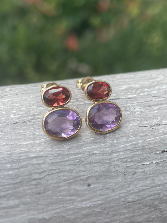 14k Gold Amethyst & Garnet Stud Earrings