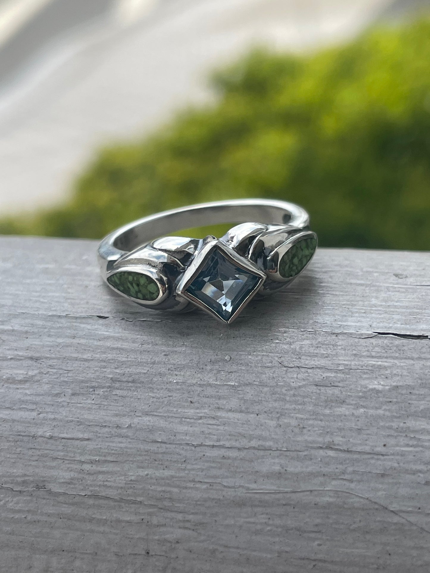 925 Sterling Silver Blue Topaz & Green Turquoise Band Ring