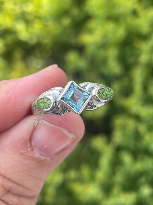 925 Sterling Silver Blue Topaz & Green Turquoise Band Ring