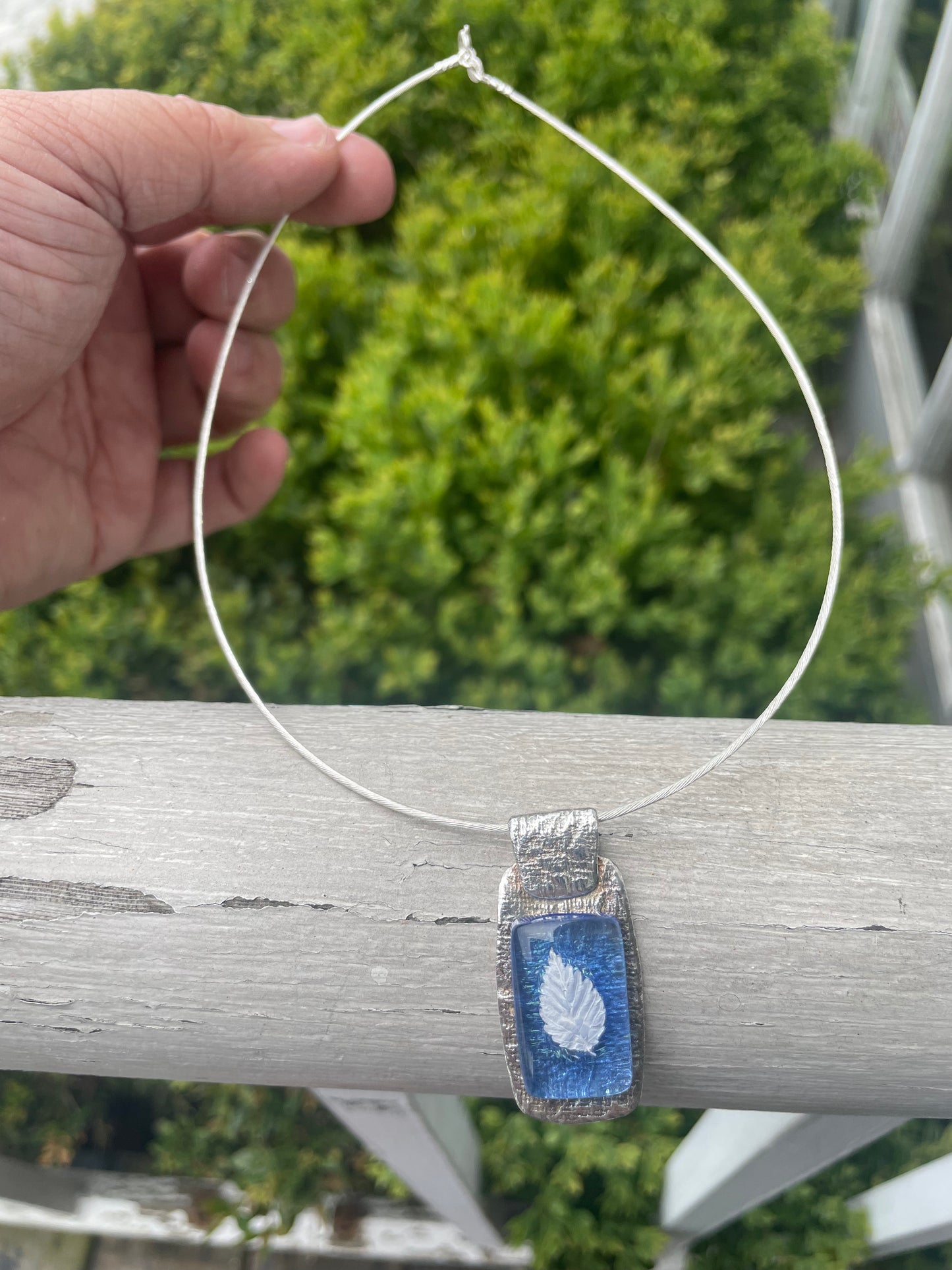 925 Sterling Silver Oak Leaf Blue Resin Omega Necklace
