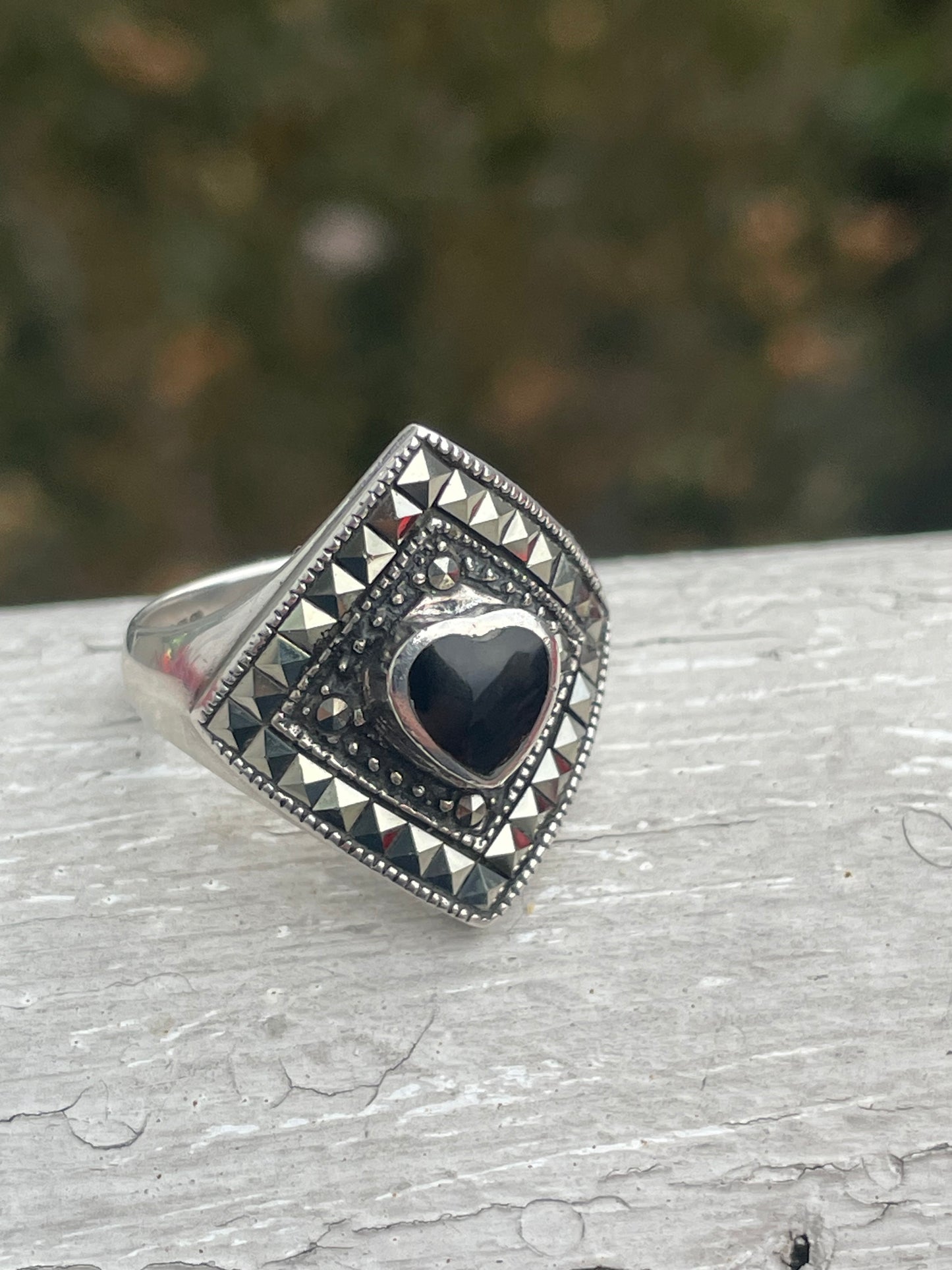 925 Sterling Silver Black Onyx & Marcasite Ring