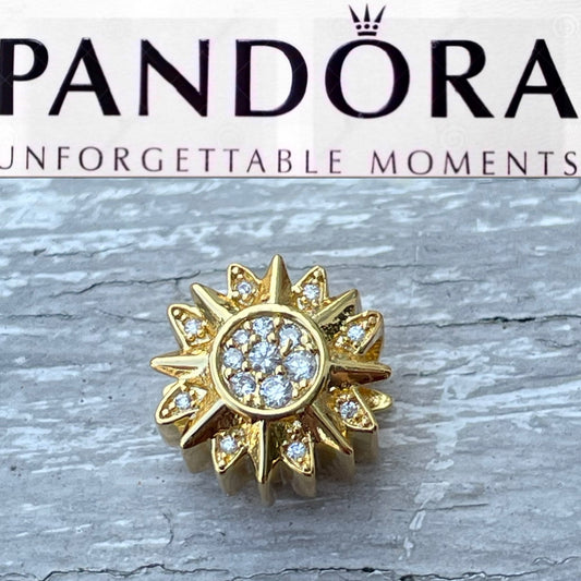 Pandora Sparkling Sun Charm 762839C01