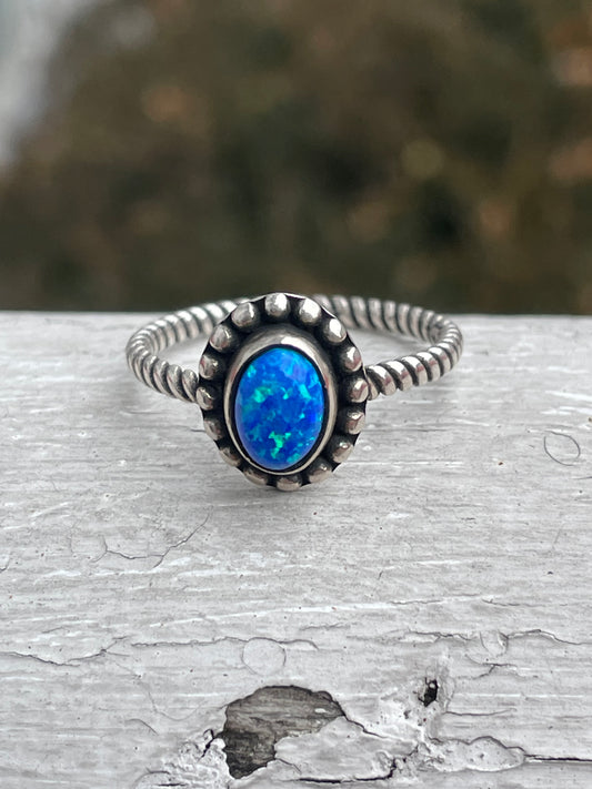 925 Sterling Silver Blue Opal Solitaire Ring
