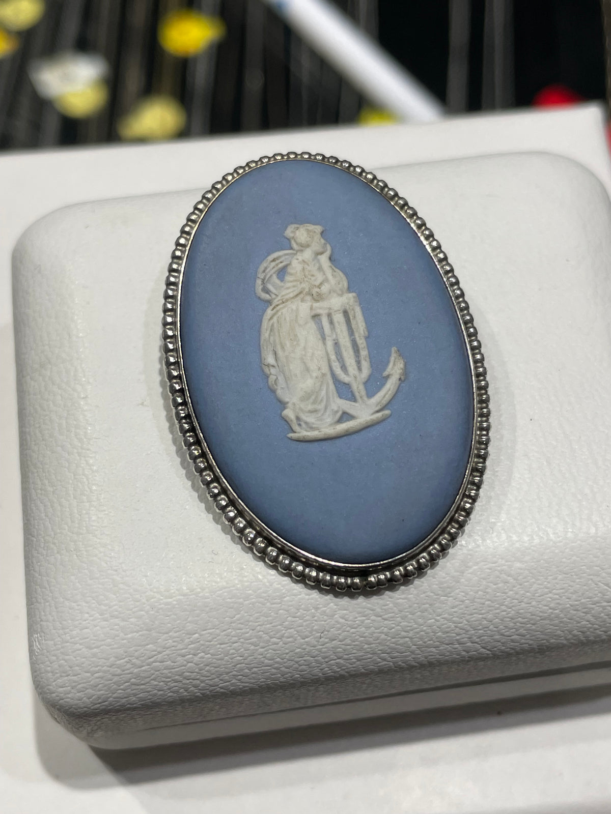 Designer Wedgwood 925 Sterling Silver Green Blue Cameo Pin