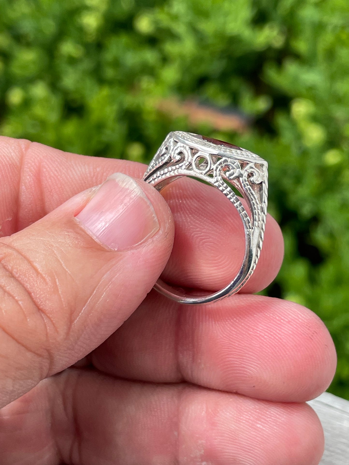 925 Sterling Silver Marquis Garnet Filigree Ring