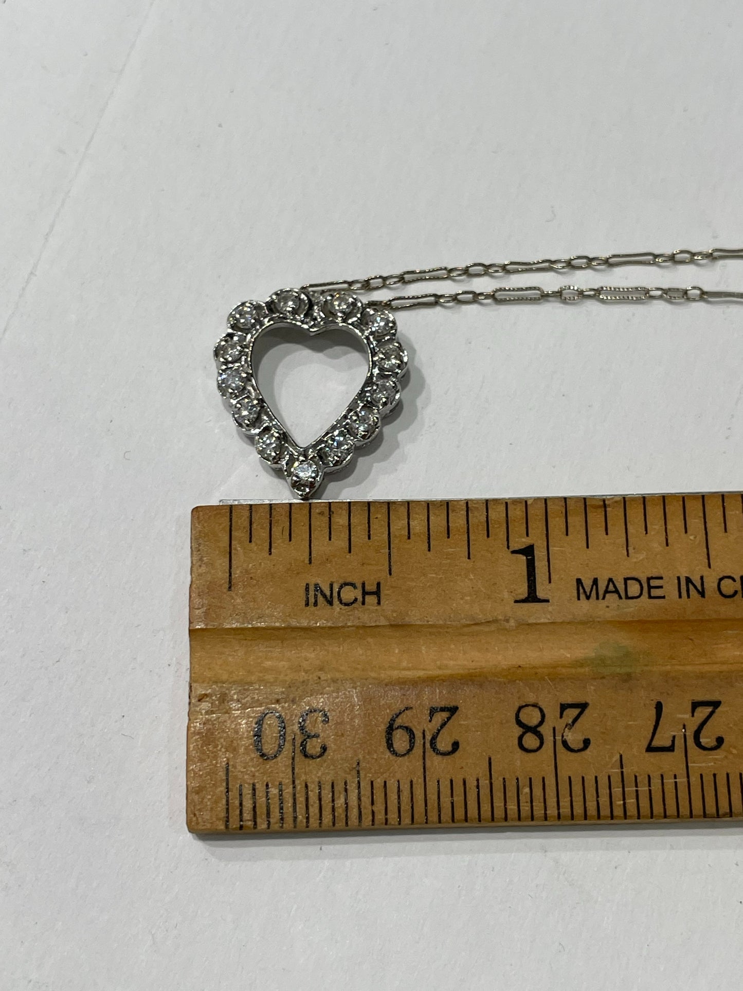 14k White Gold Antique Diamond Heart Necklace