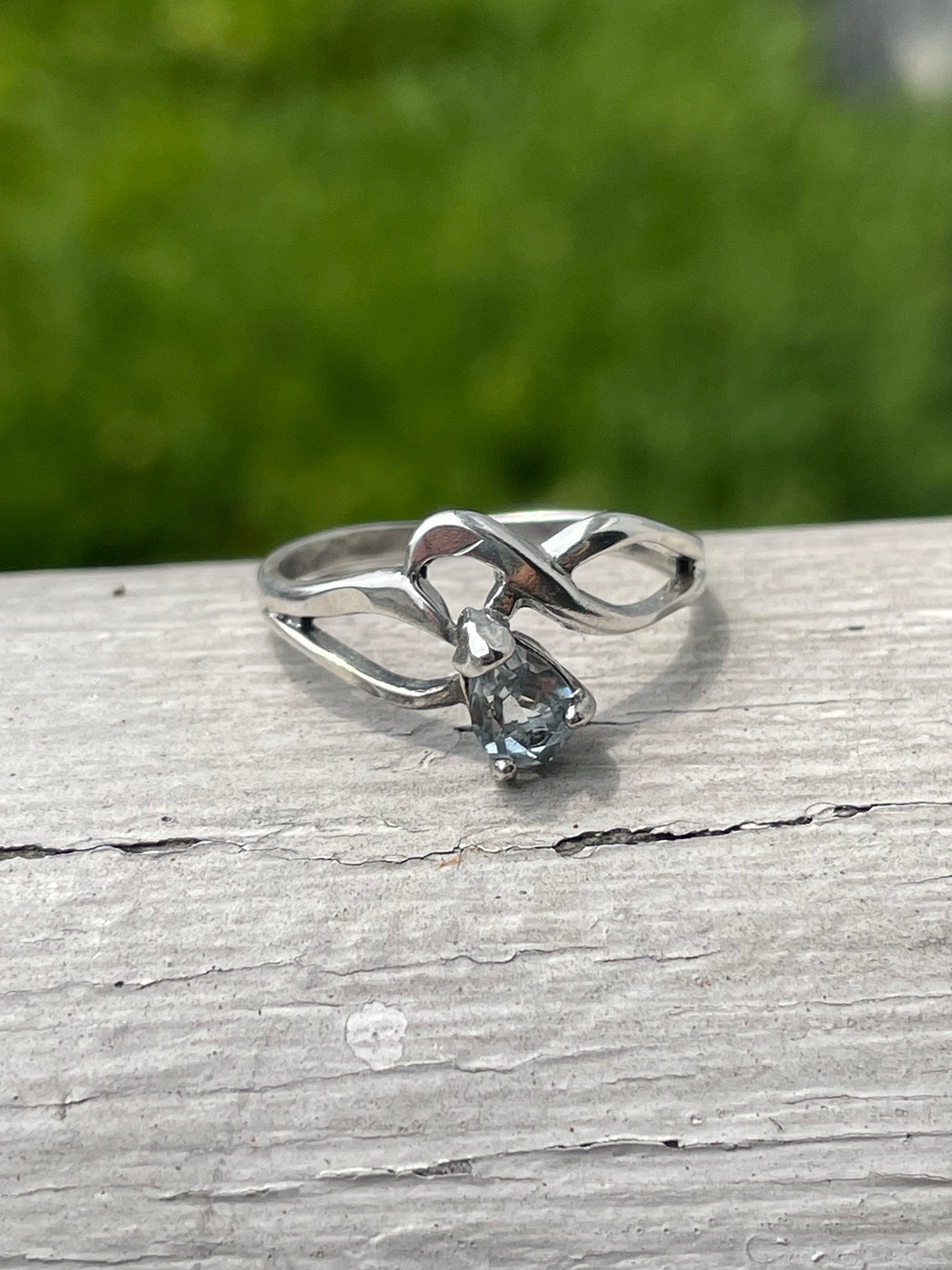 925 Sterling Silver Pear Shape Aquamarine Twist Ring