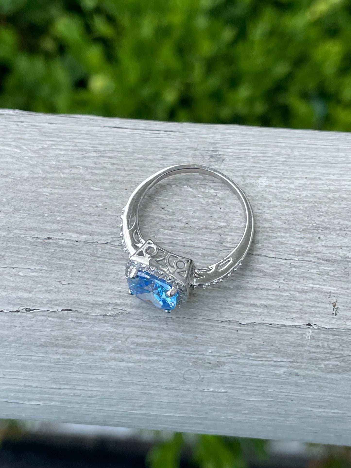 925 Sterling Silver "The Magic of Arendelle" Blue Zircon & CZ Ring.