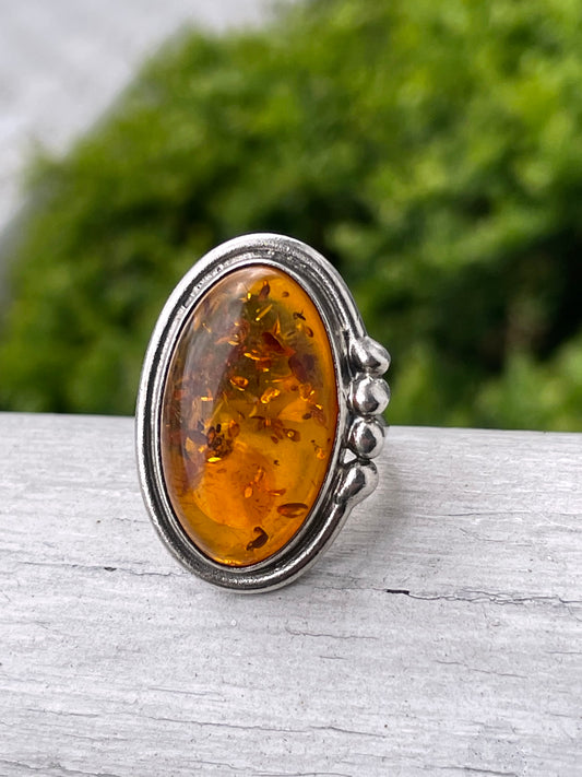 Vintage 925 Sterling Silver Amber ring