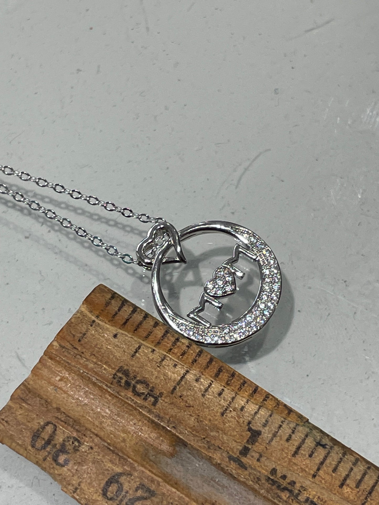 925 Sterling Silver "Mom, The Heart of the Family" Necklace