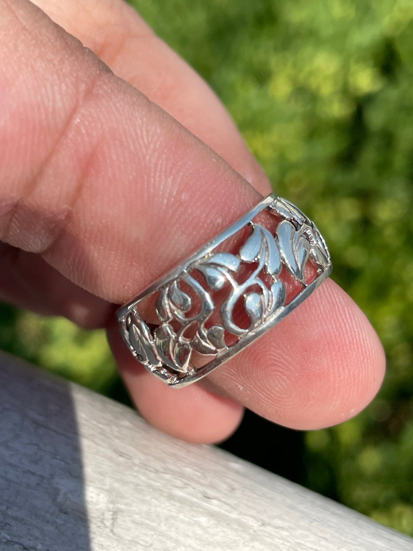 925 Sterling Silver "Climbing Ivy" Eternity band ring