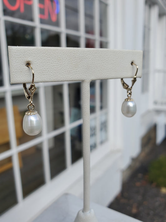 14k Gold Gold Freshwater Pearl 8mm Leaverback Dangle Earrings