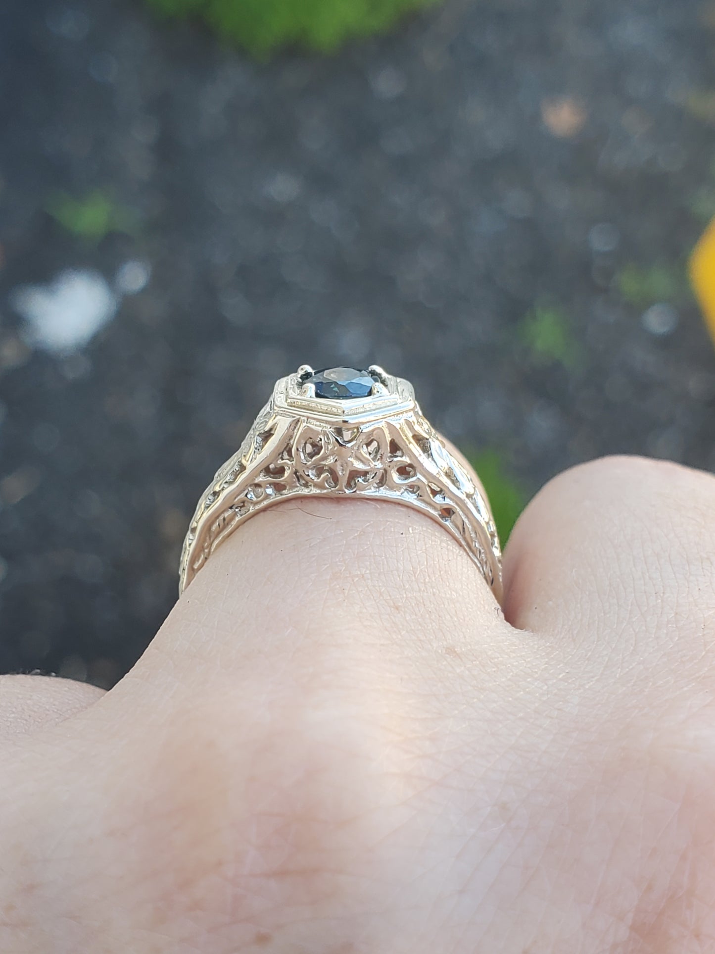 14k White Gold Antique Ladies Solitare Sapphire Art Deco Ring