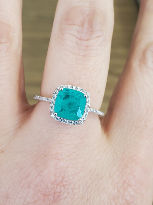 925 Sterling Silver 1.00 ct Lab-Created Cushion Cut Emerald & Zirconia CZ Halo Ring