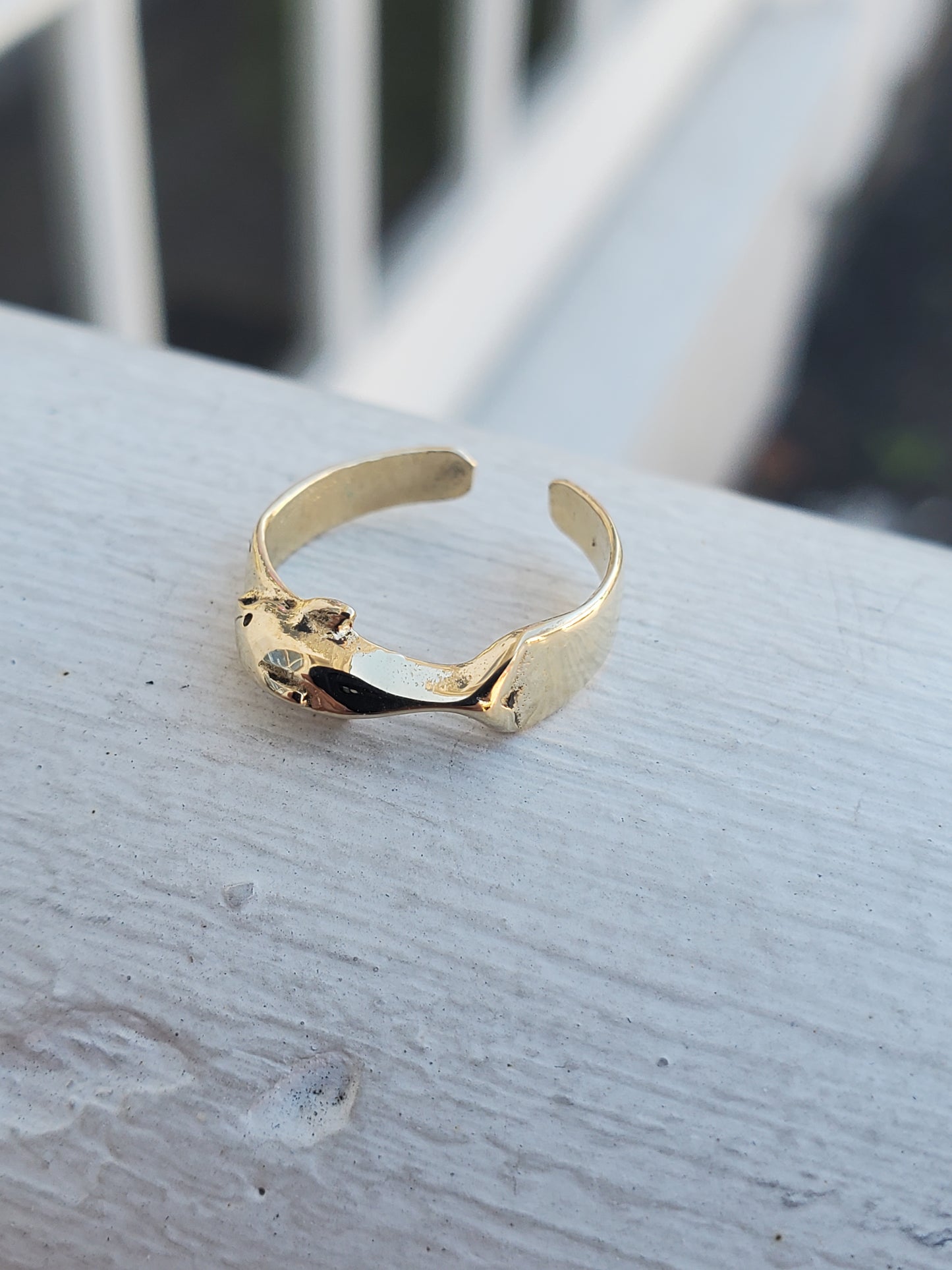 14k Solid Gold Ladies Dolphin Toe / Mid-Finger Ring