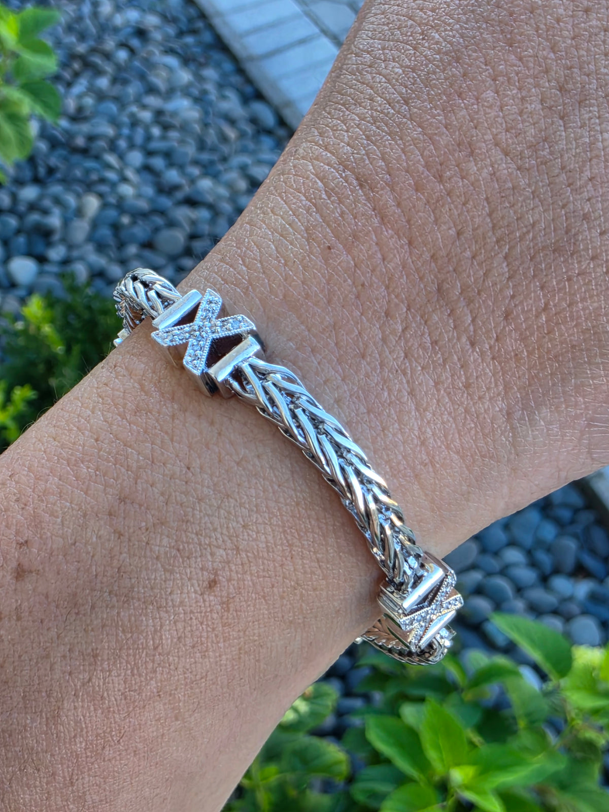 925 Sterling Silver Hugs & Kisses Natural Diamond Franco Link Bracelet