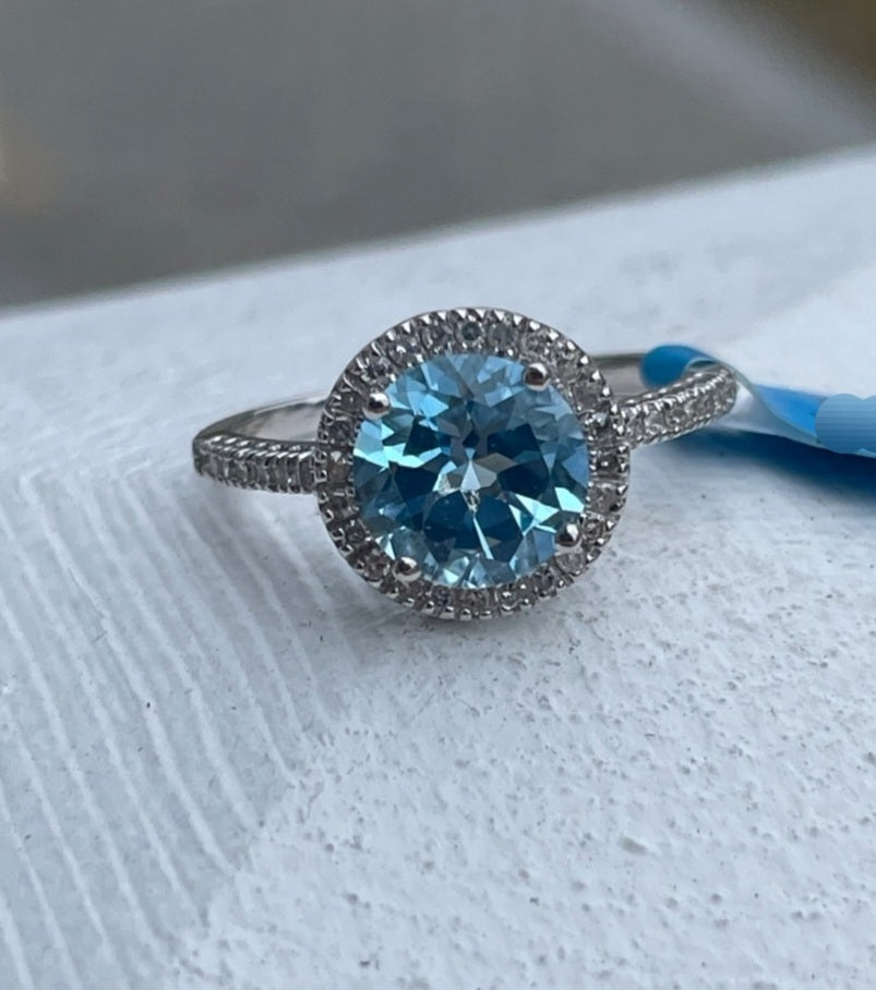 10k White Gold Sky Blue Topaz & Diamond Solitaire Ring Size 7