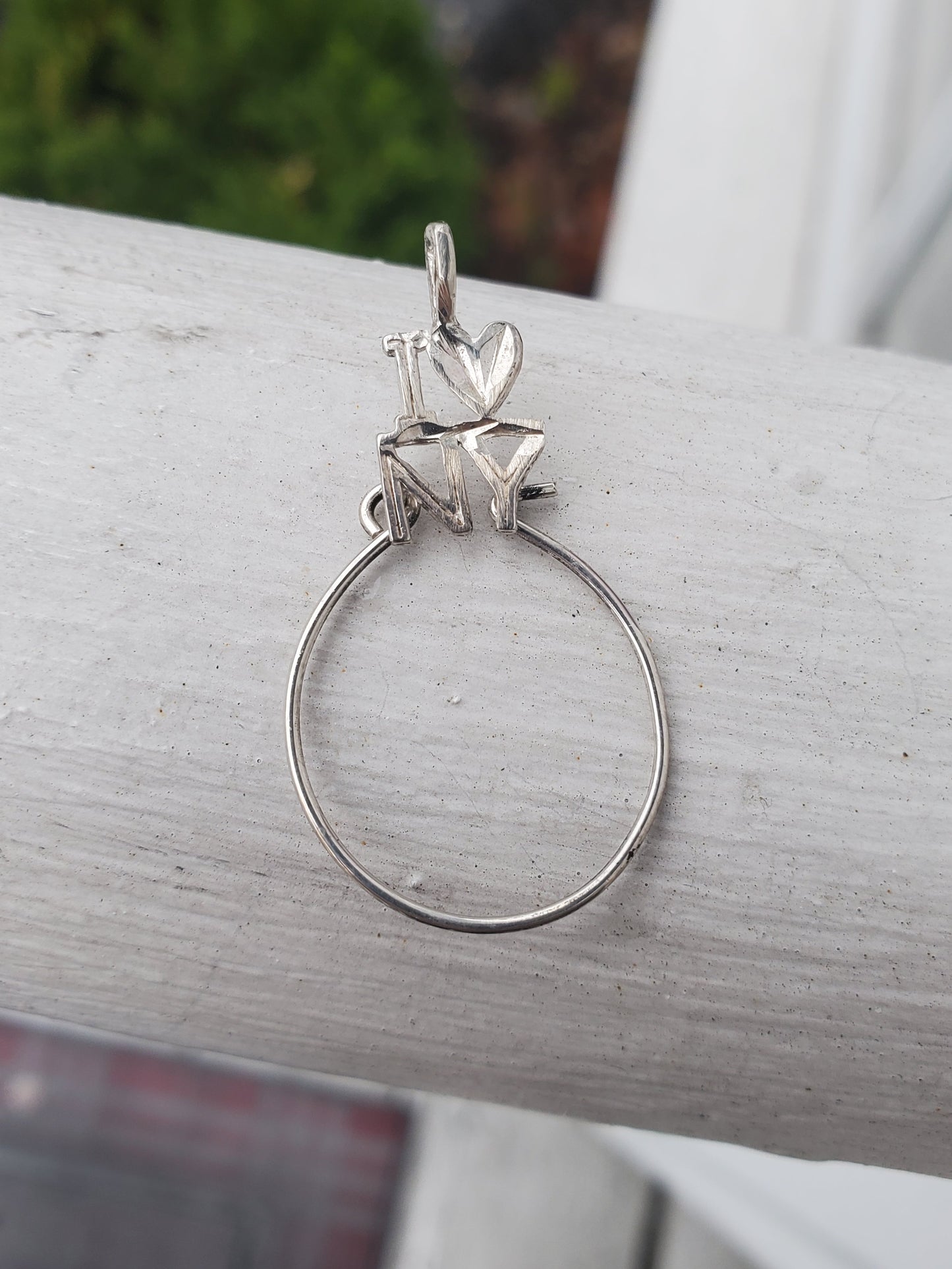 925 Sterling Silver Vintage I Love NY Wire Charm Holder