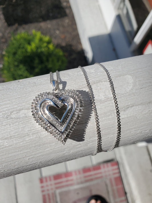 925 Sterling Silver 1.50 tcw Natural Heart ❤️ Wreath Necklace