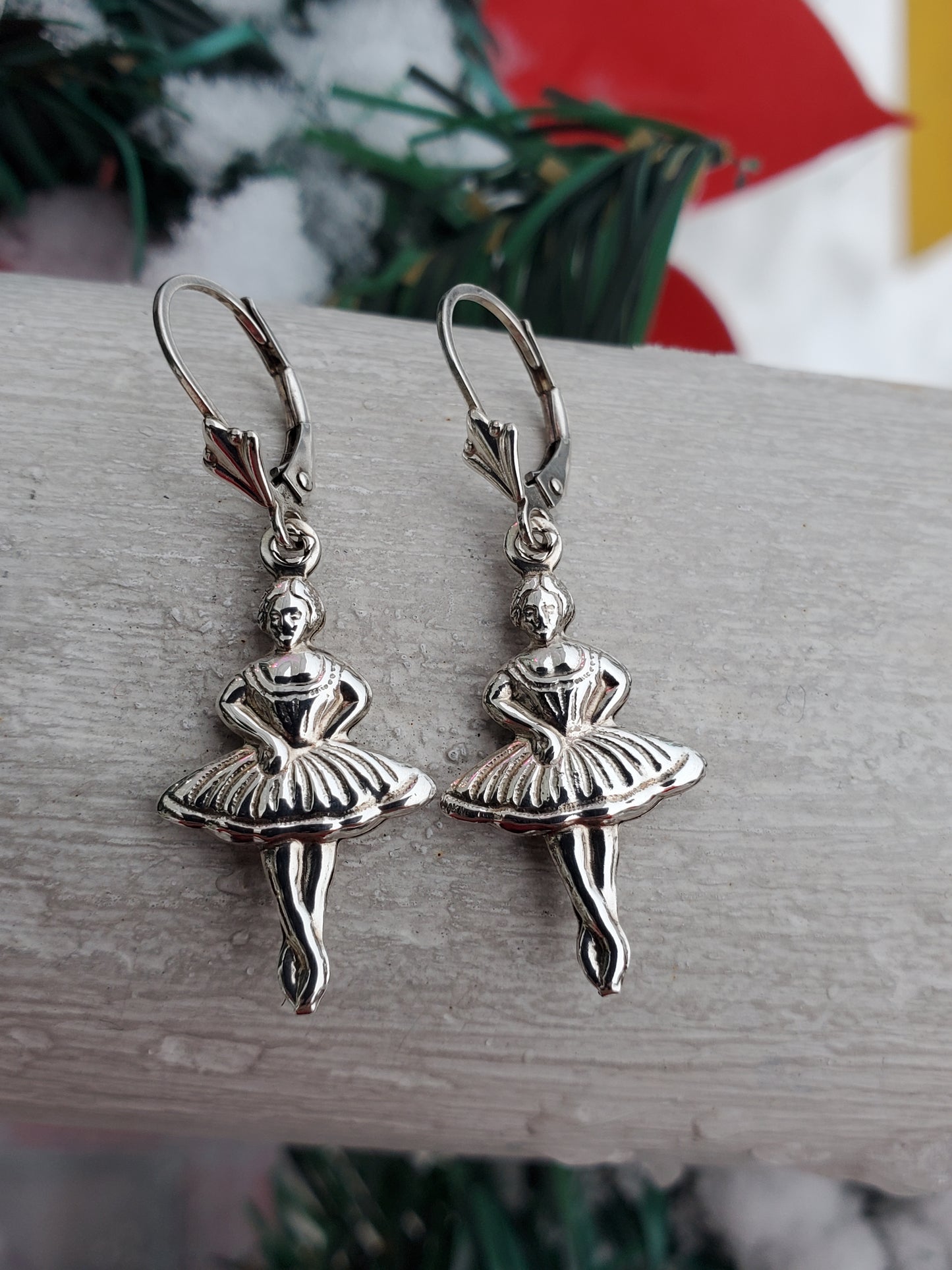 925 Sterling Silver Dangling Ballerina Dancer Leaverback Earrings
