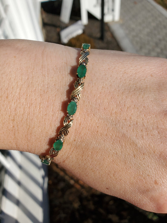 14k Gold Emerald & Diamond Tennis Bracelet