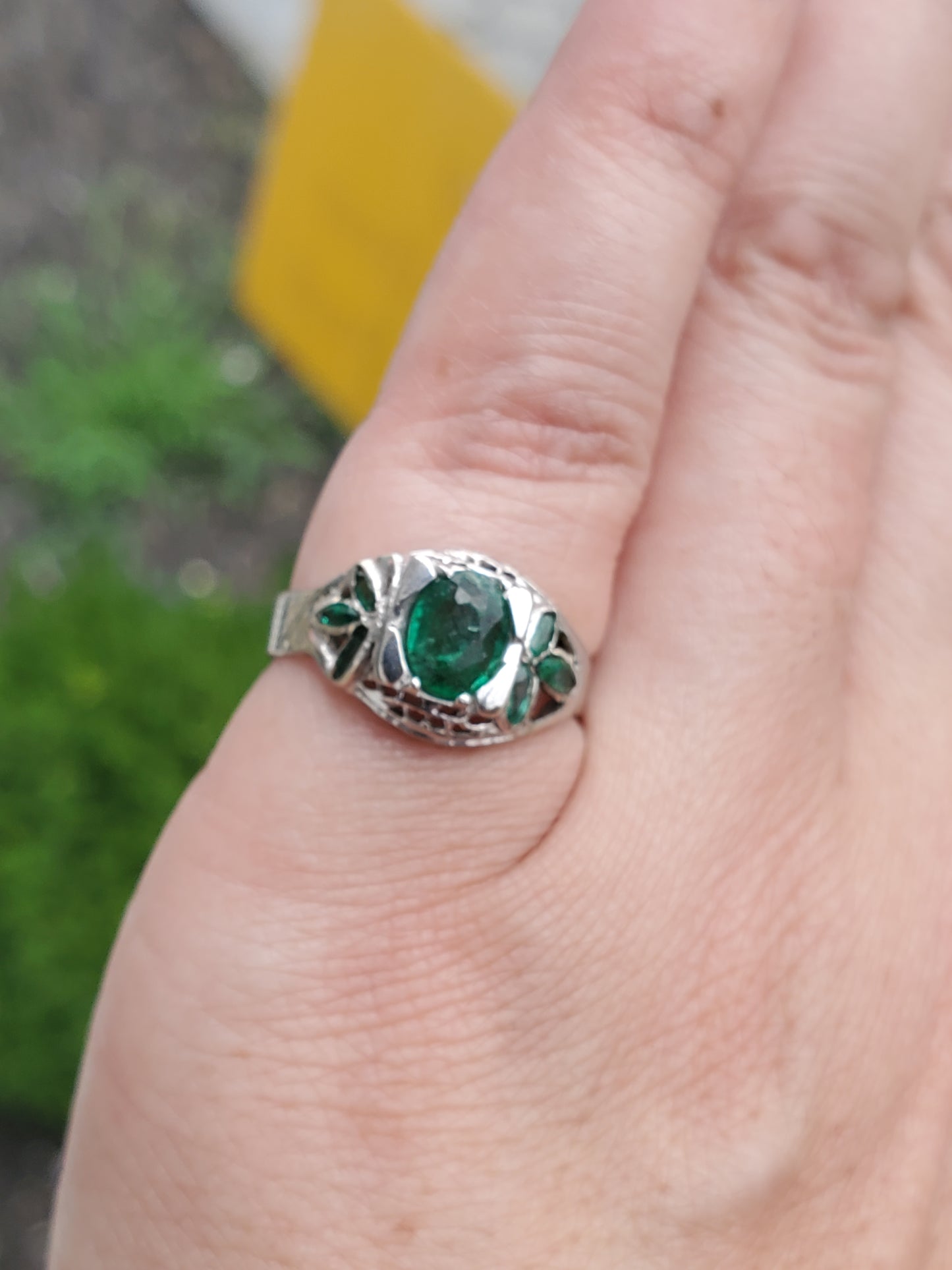 14k White Gold Antique Natural Oval & Marquise Emerald Ring