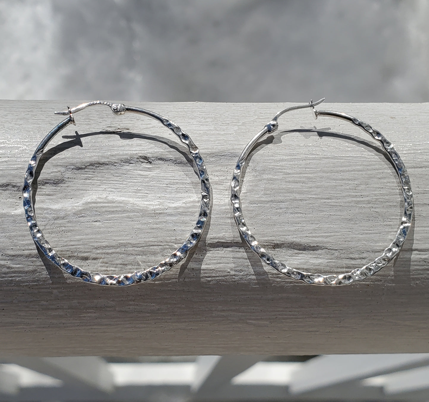 925 Sterling Silver 35mm Hammered Design Lightweight Hoop Earrings