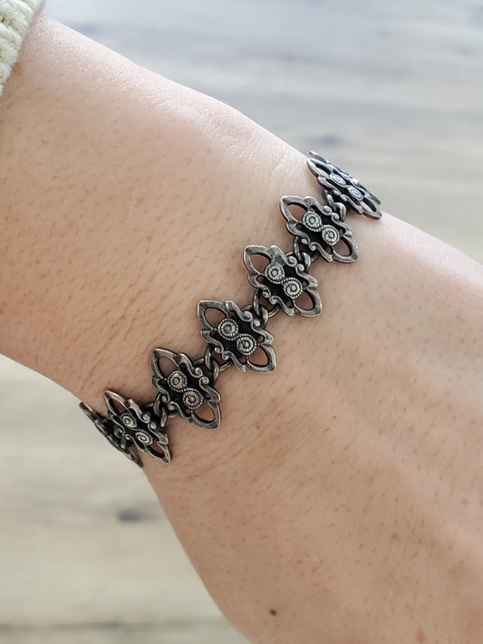 925 Sterling Silver Antique 100+ year old Art Deco Oxydized Filagre Link Bracelet w/safety chain