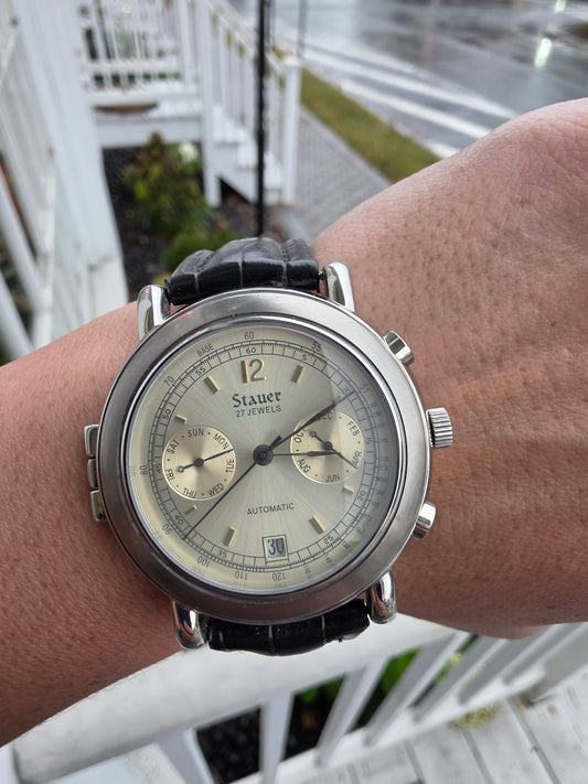 Mens Stauer 1944 Ritorno 27 Jewels Automatic Movement w/Black Leather Adjustable Band Watch