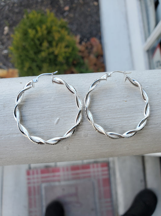925 Sterling Silver 30mm Diamond Cut Twist Hoop Earrings