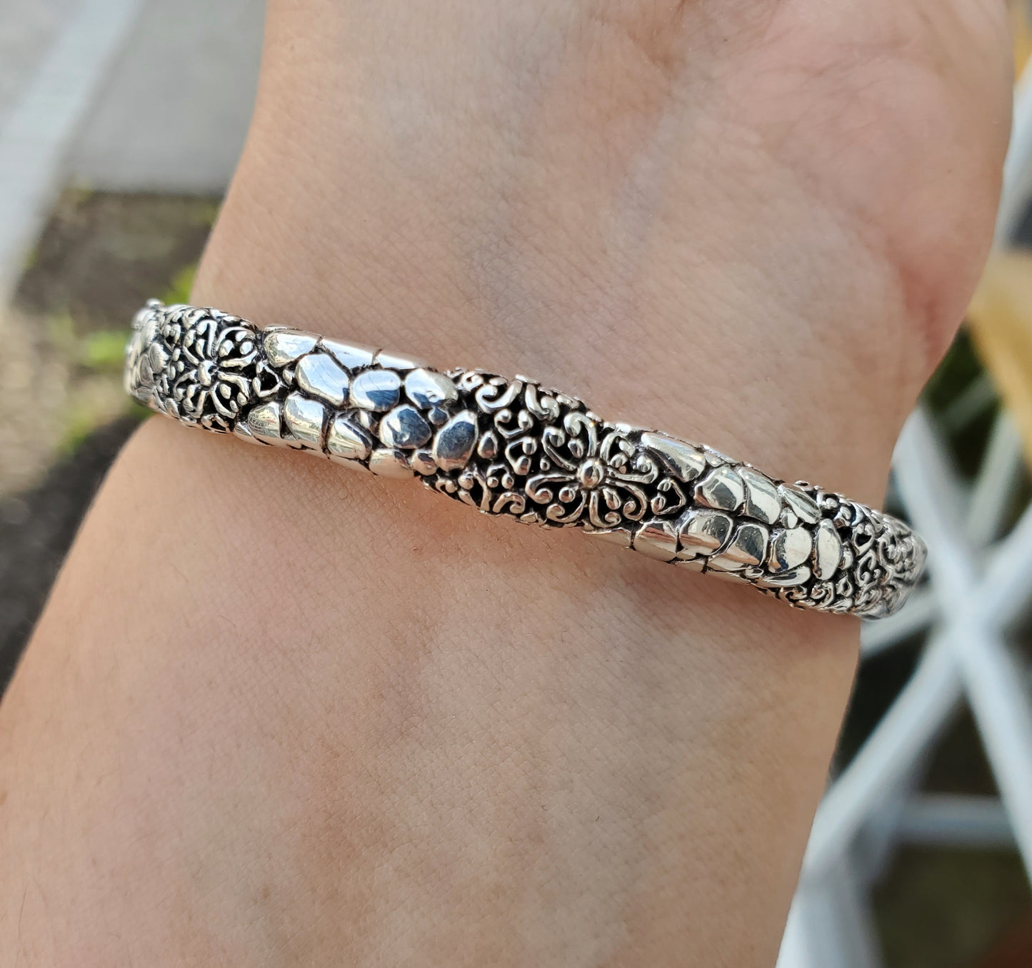 925 Sterling Silver Designer Sarda Filagre Lava Cobblestone Bangle Bracelet 7"