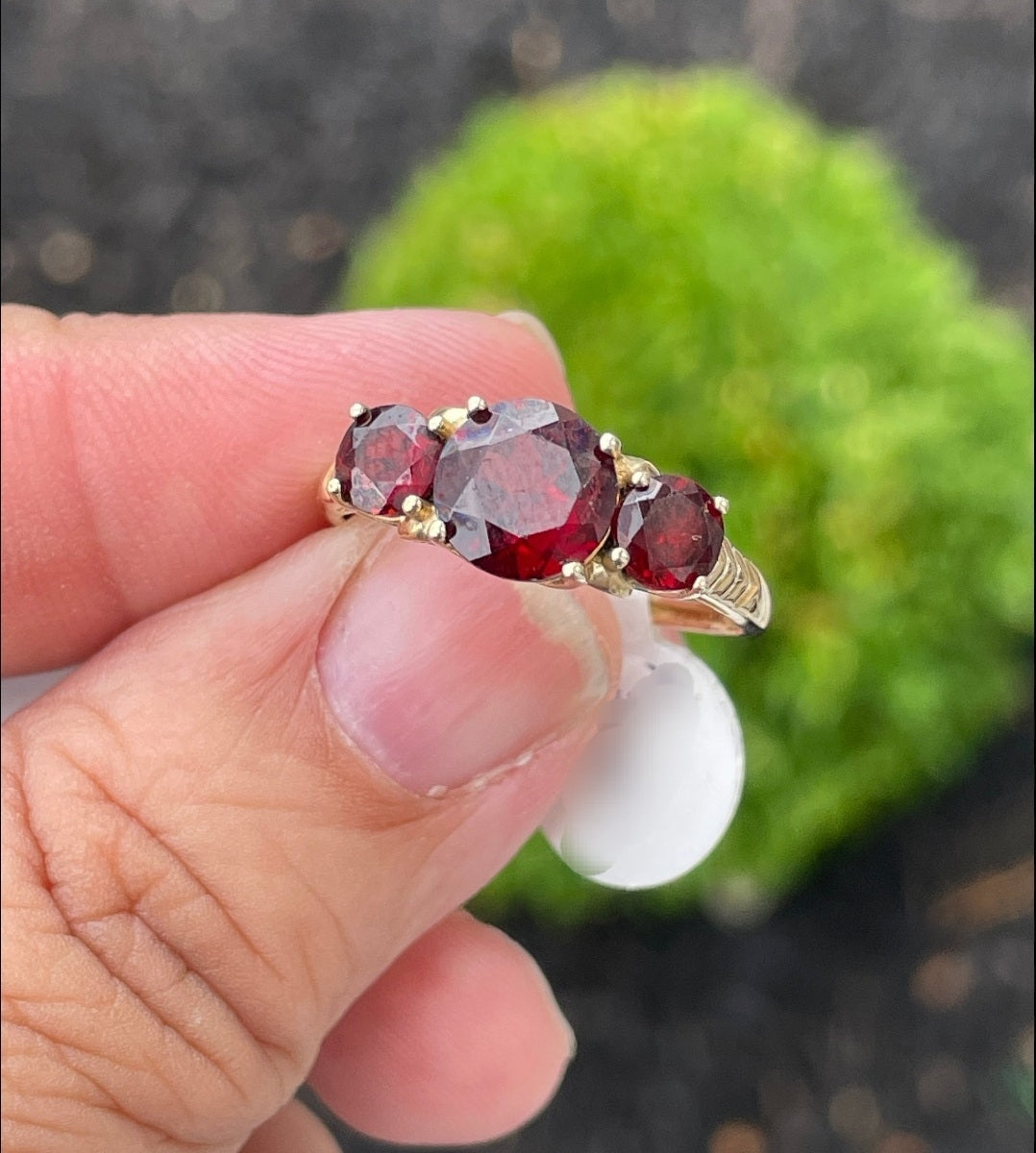 14k Gold Past Present Future 2.00ct Garnet Ring