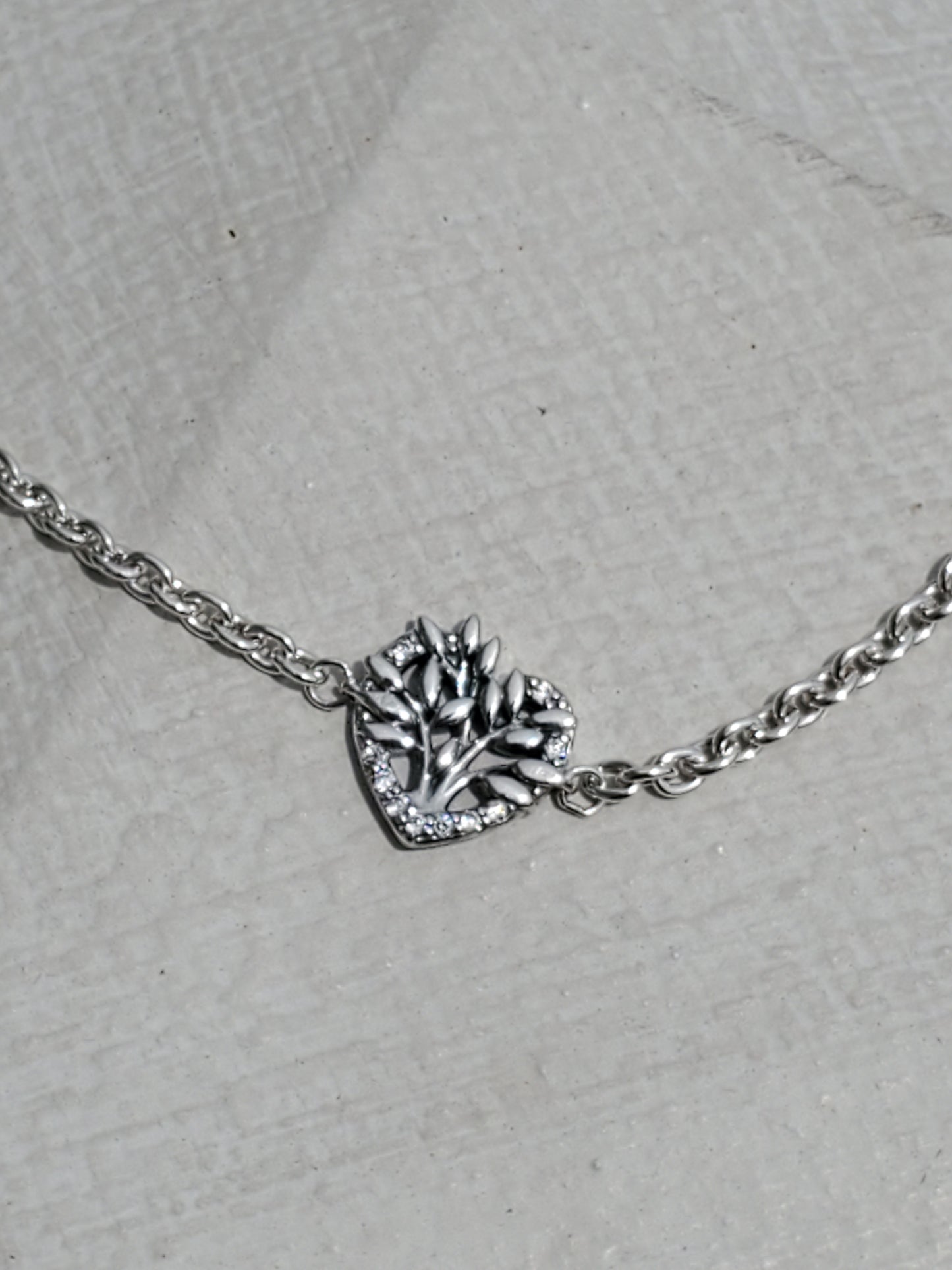 Retired Pandora Heart Family Tree Chain Bracelet