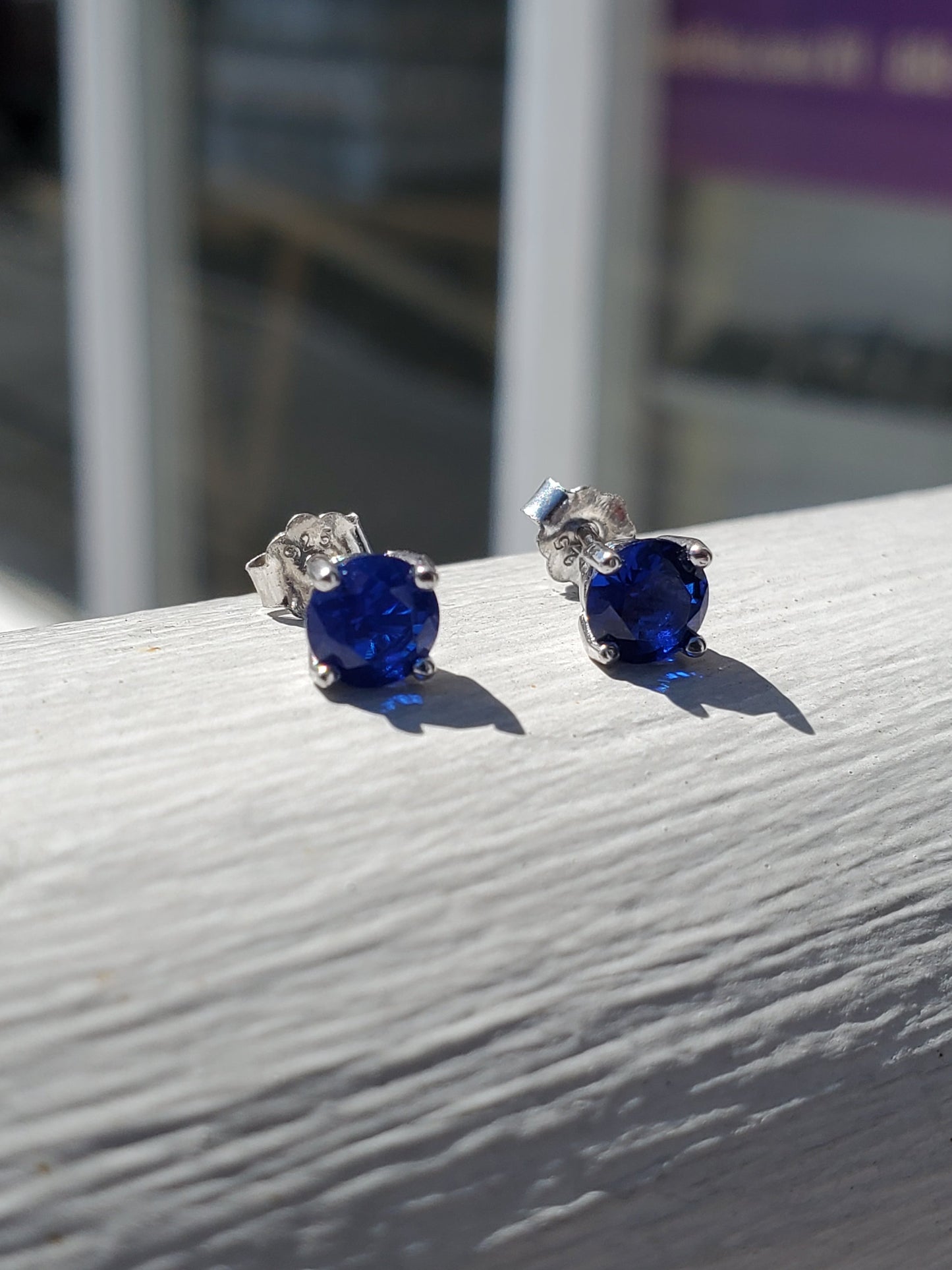 925 Sterling Silver 1.00 tcw 5mm Simulated Amethyst / Sapphire Stud Earrings