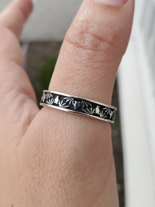 925 Sterling Silver Halloween Bats Oxydized Eternity Band Ring